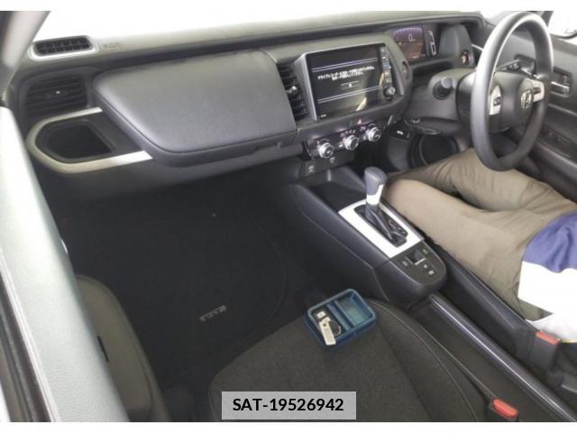 Honda FIT 2022-06 7793937-2