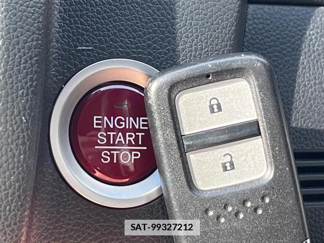 Honda FIT 2015-06 7794292-7