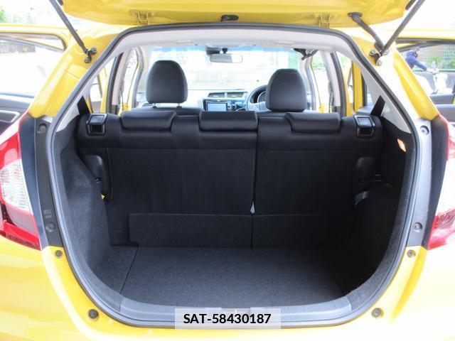 Honda FIT 2018-07 7794827-15