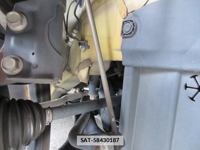 Honda FIT 2018-07 7794827-17