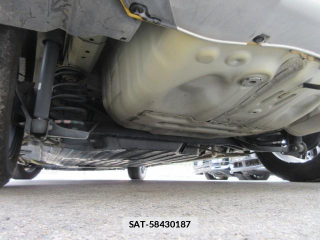 Honda FIT 2018-07 7794827-18
