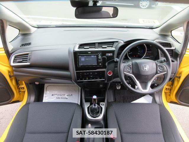 Honda FIT 2018-07 7794827-2