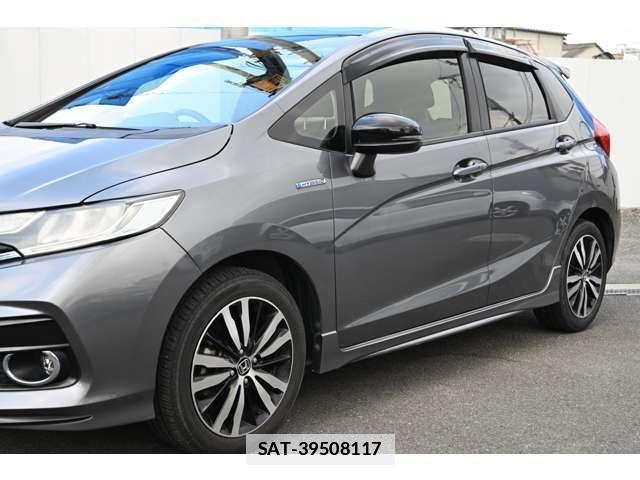 Honda FIT 2017-12 7796613-10