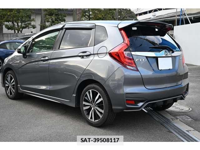 Honda FIT 2017-12 7796613-6