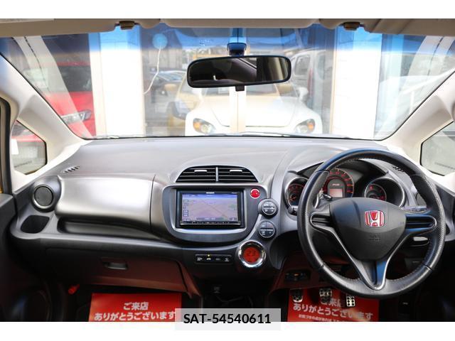 Honda FIT 2013-07 7797761-2