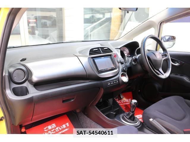 Honda FIT 2013-07 7797761-7