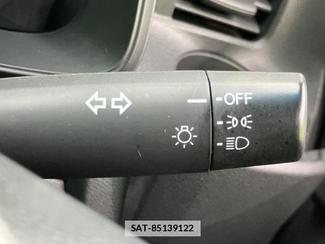 Honda FIT 2018-03 7802622-15
