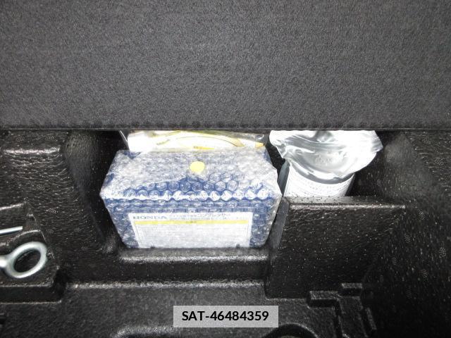 Honda FIT 2010-12 7803310-17