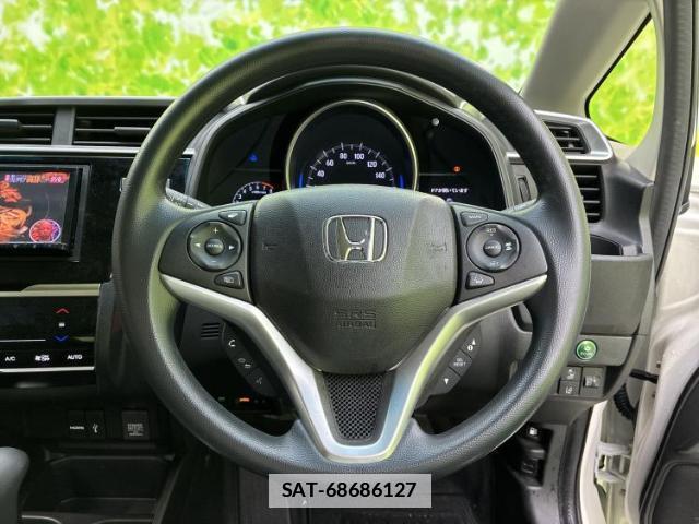 Honda FIT 2017-07 7806818-15