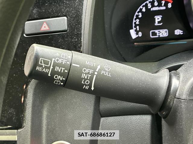 Honda FIT 2017-07 7806818-17