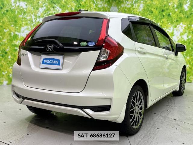 Honda FIT 2017-07 7806818-2