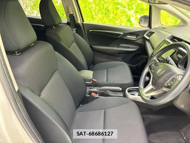 Honda FIT 2017-07 7806818-3
