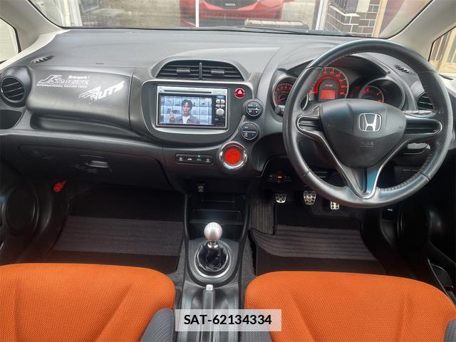 Honda FIT 2011-03 7807037-2