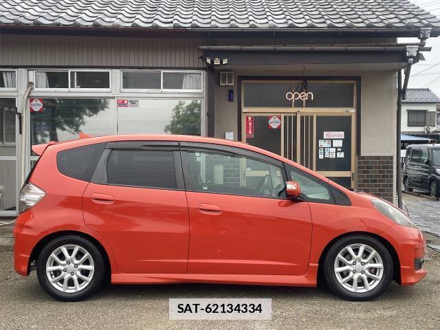 Honda FIT 2011-03 7807037-3