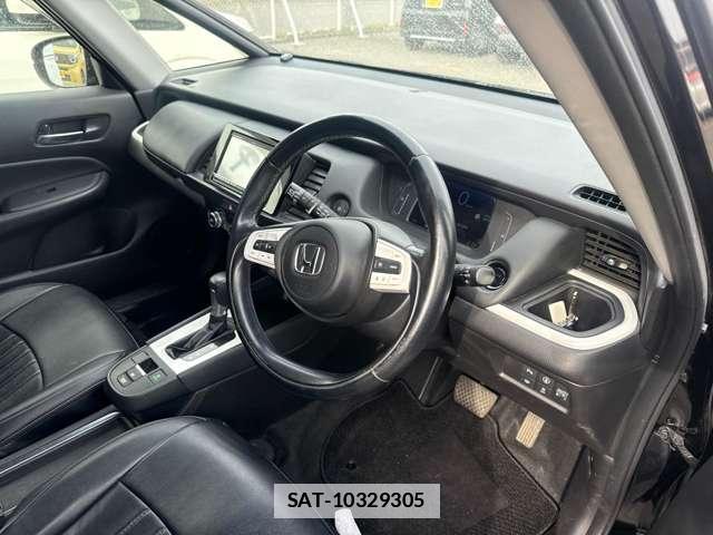 Honda FIT 2021-04 7808258-14