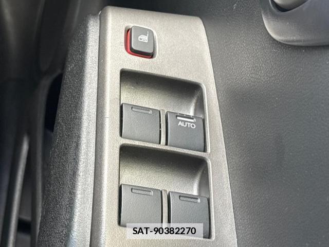 Honda FIT 2013-07 7808865-16