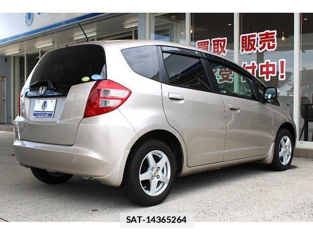 Honda FIT 2010-03 7810119-1