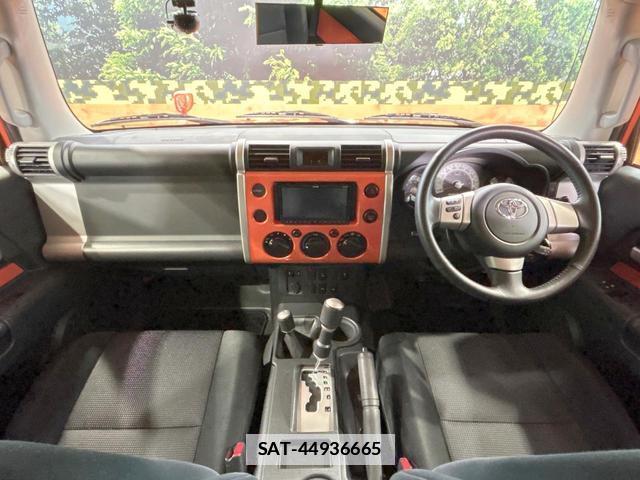 Toyota FJ CRUISER 2013-07 7794588-1