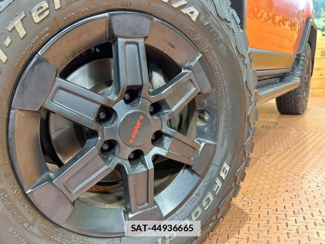 Toyota FJ CRUISER 2013-07 7794588-12