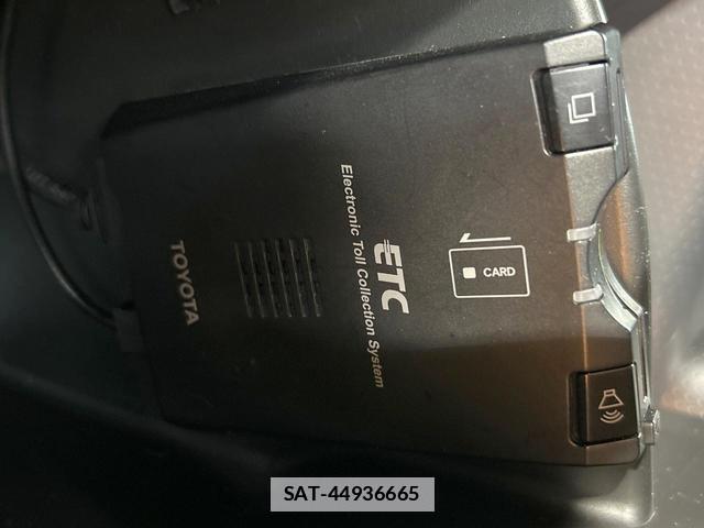 Toyota FJ CRUISER 2013-07 7794588-6