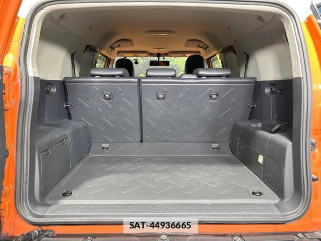 Toyota FJ CRUISER 2013-07 7794588-9