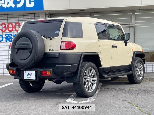 Toyota FJ CRUISER 2018-03 7794812-15