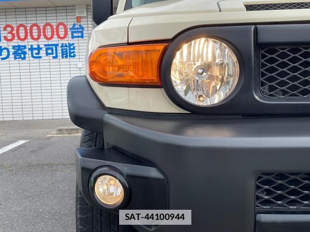 Toyota FJ CRUISER 2018-03 7794812-19