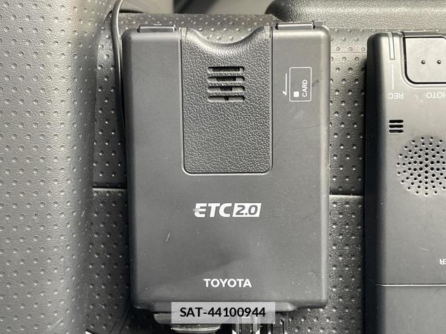 Toyota FJ CRUISER 2018-03 7794812-4