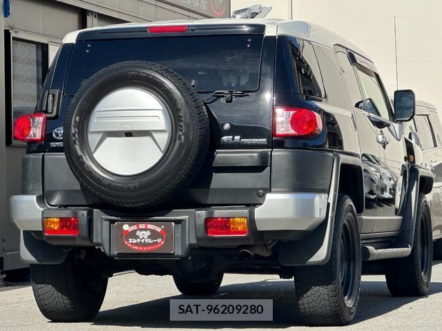 Toyota FJ CRUISER 2011-03 7796380-2