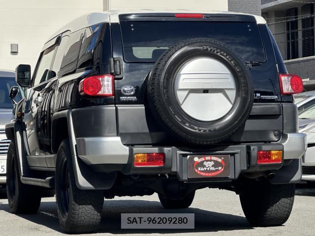 Toyota FJ CRUISER 2011-03 7796380-3