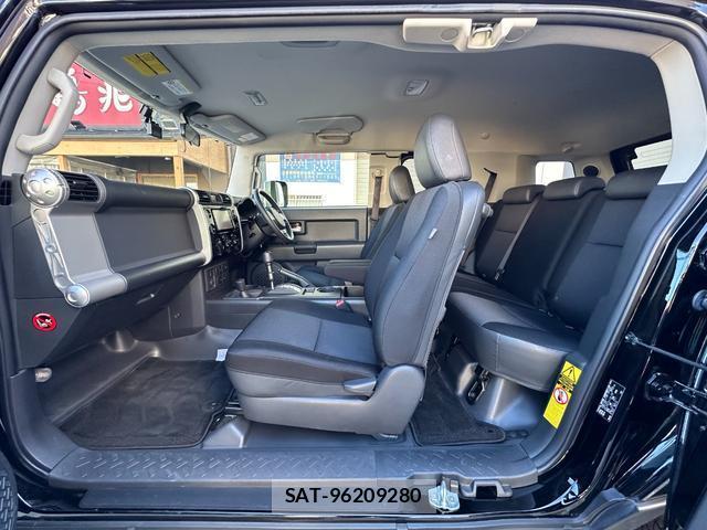 Toyota FJ CRUISER 2011-03 7796380-9
