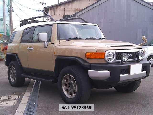 Toyota FJ CRUISER 2011-08 7796578-12
