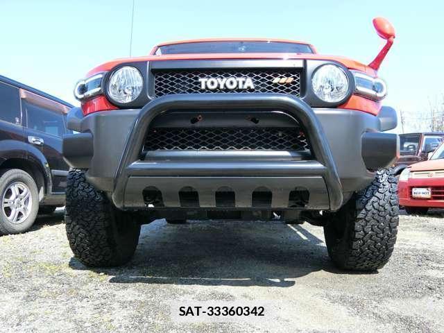 Toyota FJ CRUISER 2012-07 7796712-11