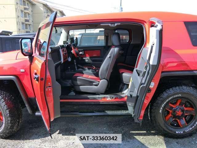 Toyota FJ CRUISER 2012-07 7796712-14