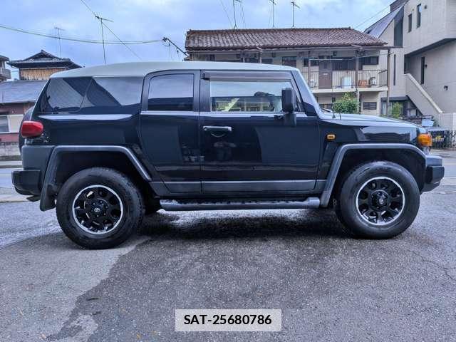 Toyota FJ CRUISER 2013-09 7803077-16