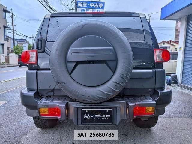 Toyota FJ CRUISER 2013-09 7803077-18