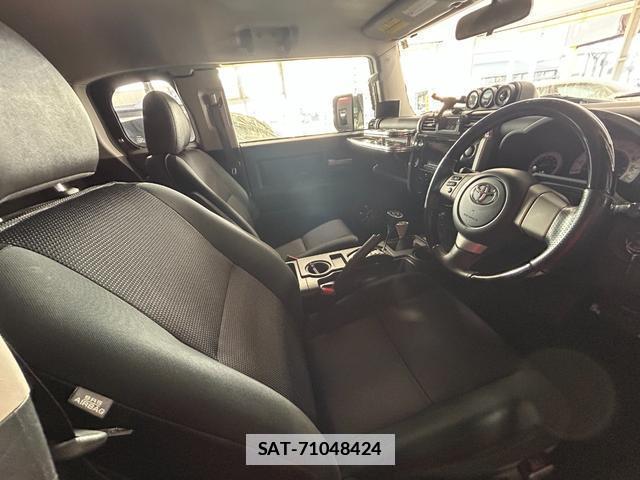 Toyota FJ CRUISER 2011-08 7803697-15