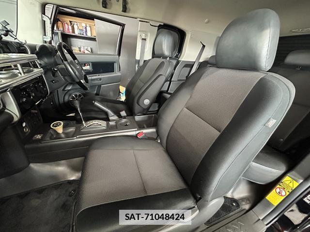 Toyota FJ CRUISER 2011-08 7803697-7