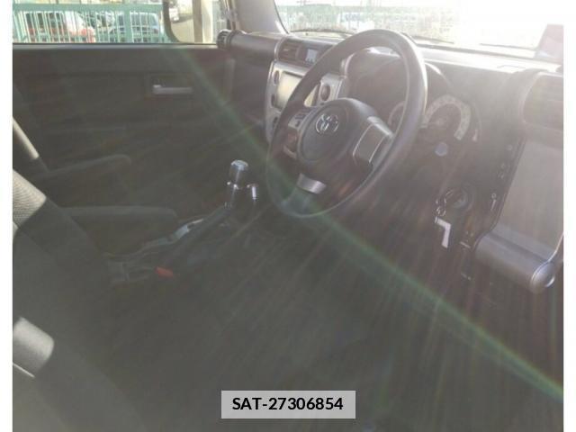 Toyota FJ CRUISER 2012 7807199-2