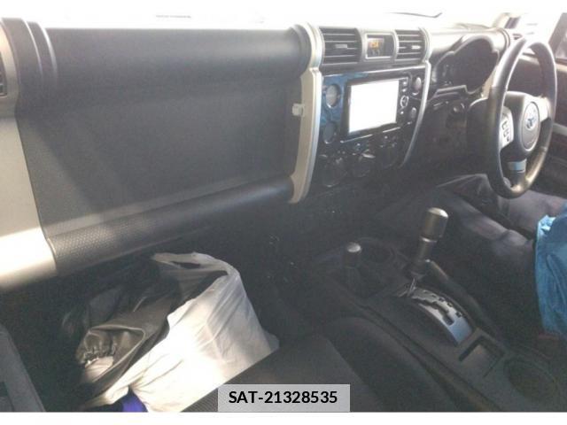 Toyota FJ CRUISER 2018-02 7807401-2