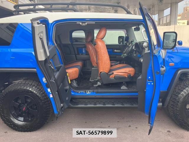 Toyota FJ CRUISER 2012-04 7808422-14