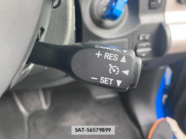 Toyota FJ CRUISER 2012-04 7808422-17