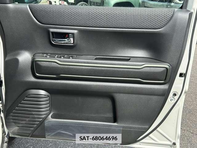 Mazda FLAIR CROSSOVER 2024-09 7795617-16