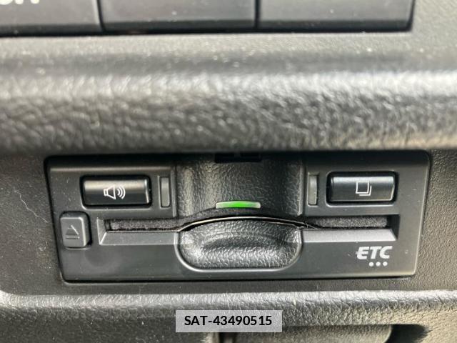 Mazda FLAIR CROSSOVER 2022-10 7805594-17