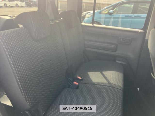 Mazda FLAIR CROSSOVER 2022-10 7805594-4