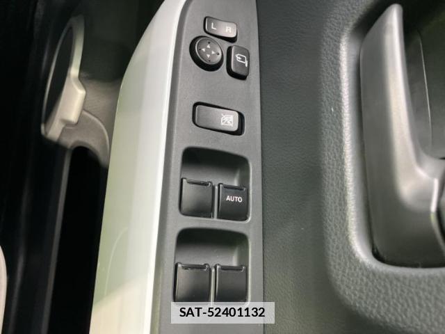 Mazda FLAIR CROSSOVER 2017-05 7806935-17