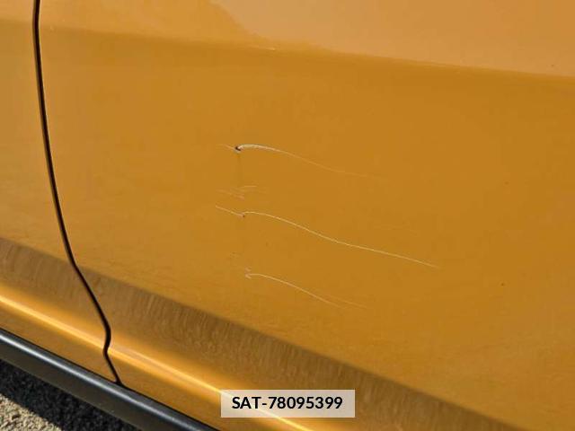 Mazda FLAIR CROSSOVER 2017-01 7808500-14