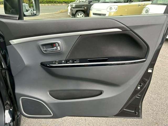 Mazda FLAIR 2015-08 7795637-3