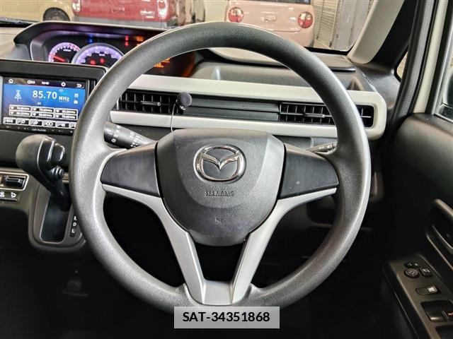 Mazda FLAIR 2017-04 7802740-4