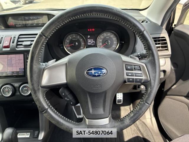 Subaru FORESTER 2013-05 7794779-14